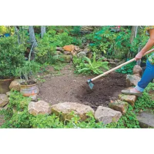 Enxada Estreita 1.5 em Aço com Cabo de Madeira 130cm - Tramontina - Imagem 1