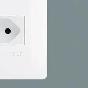 1 Interruptor Simples 16a/250v e 1 Tomada 2p+t 20a/250v Distanciados Habitat - Fame - Imagem 5