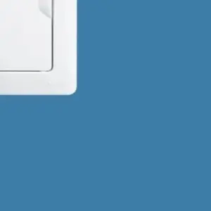Quadro de Distribuição de Embutir para 3 Disjuntores Nema Ou 4din Porta Branca Reversível - Fame - Imagem 5