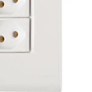 Conjunto 4" X 2" de 3 Tomadas 2p+t 20a 250v - Tramontina - Imagem 5